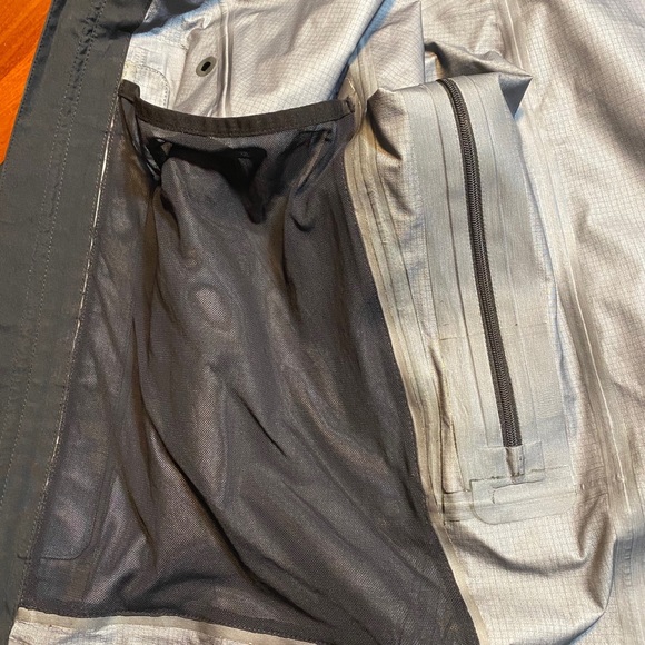 Highline Shell Pro 3L GORE-TEX® Snow Jacket - Picture 4 of 6